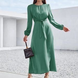 Elegant Green Long Sleeve Dress